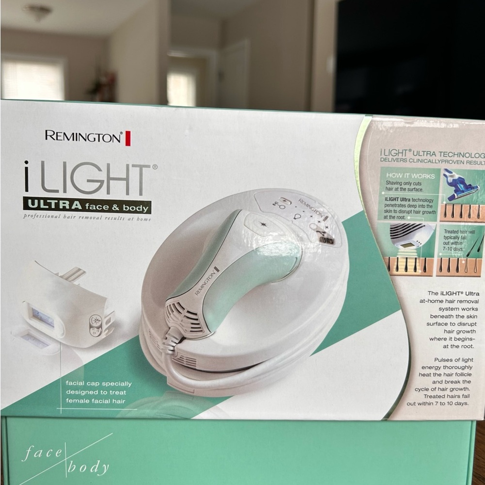 Remington iLight Ultra face & body quartz hair removal - Picture 2 of 12